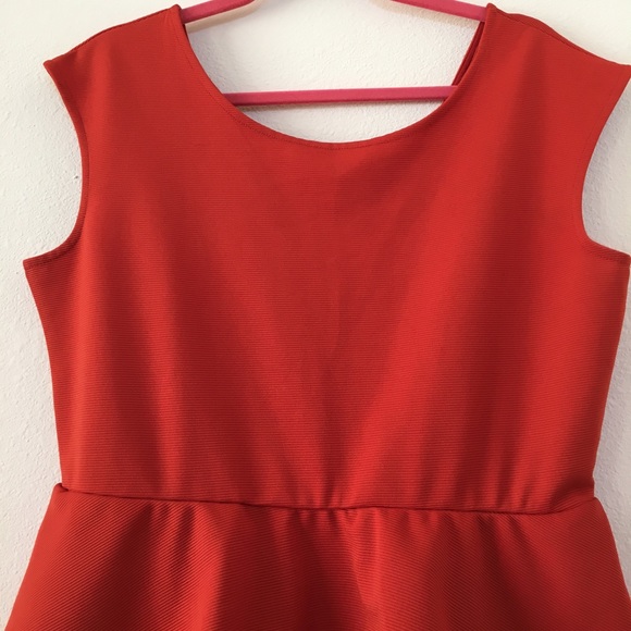 🚫🚫SOLD🚫🚫 Peplum Dress - Picture 4 of 4