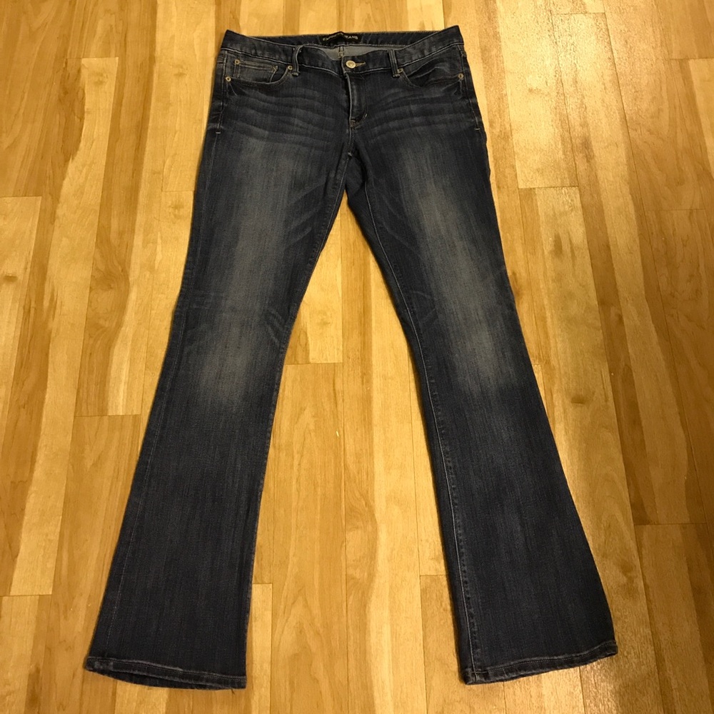 Express Barely Boot Low Rise jeans