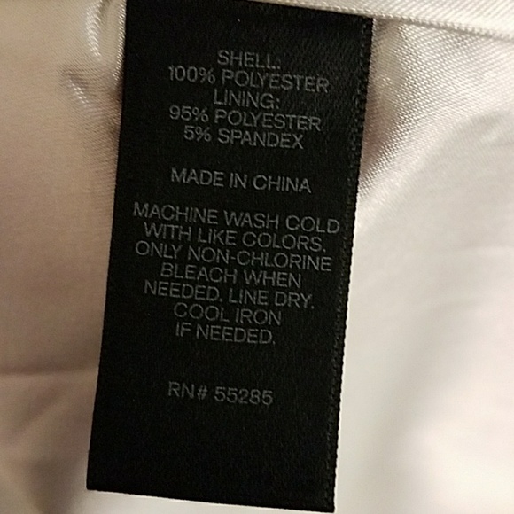 Express Floral Ruffle Dress - Picture 5 of 6