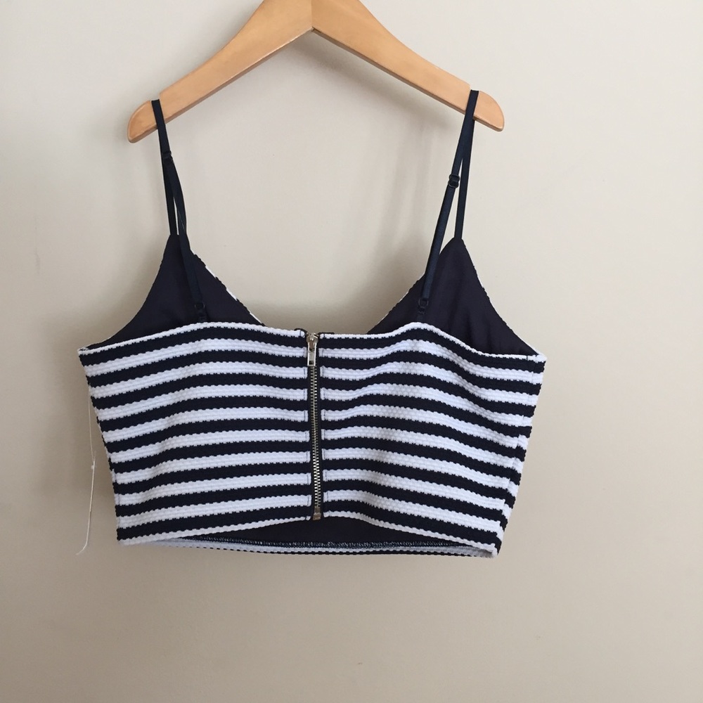 City Studio Crop Top Sz 3 NWT - Picture 3 of 3