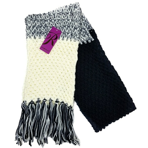 Rampage Accessories - ❄3/$20 Rampage Scarf Fringe Colorblock
