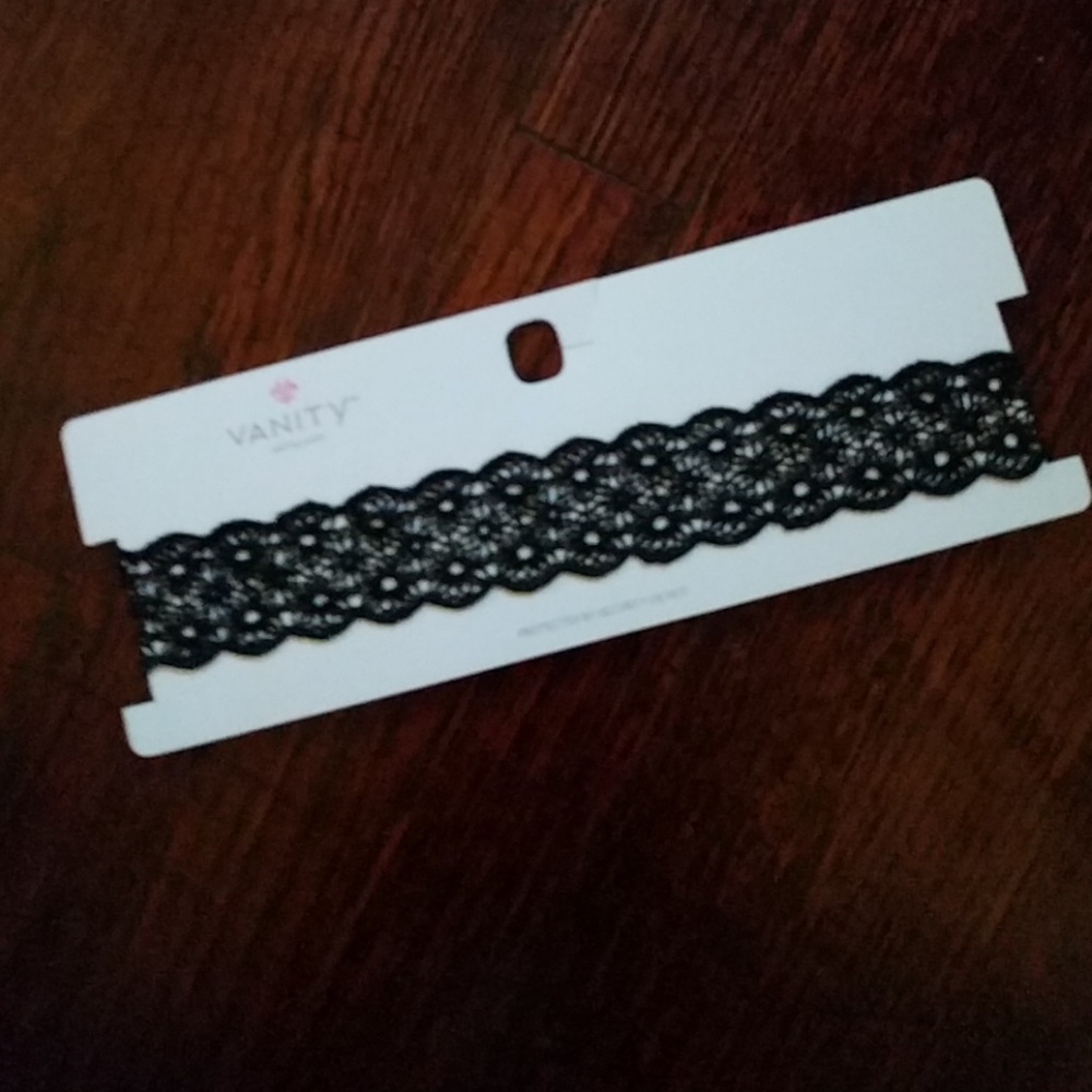 NWT Vanity black lace choker