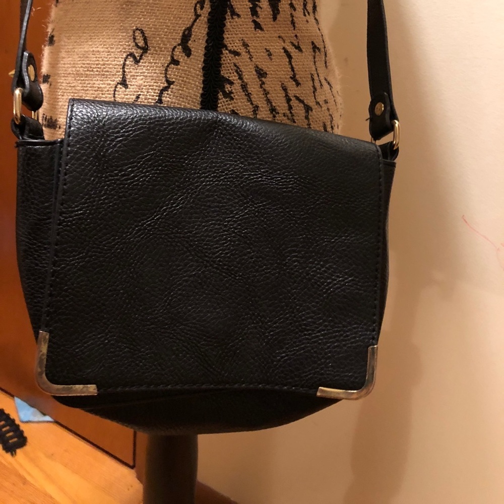 H&M STUDDED STRAP CROSSBODY CLUTCH MESSENGER PURSE