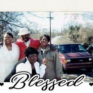 Meet your Posher, Gladys