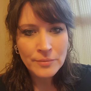 Meet your Posher, Amanda schneider