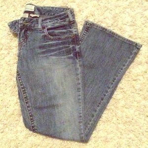 Maurice's Kaylee Flare jeans (short) Maurice's Kaylee Flare jeans (short)
