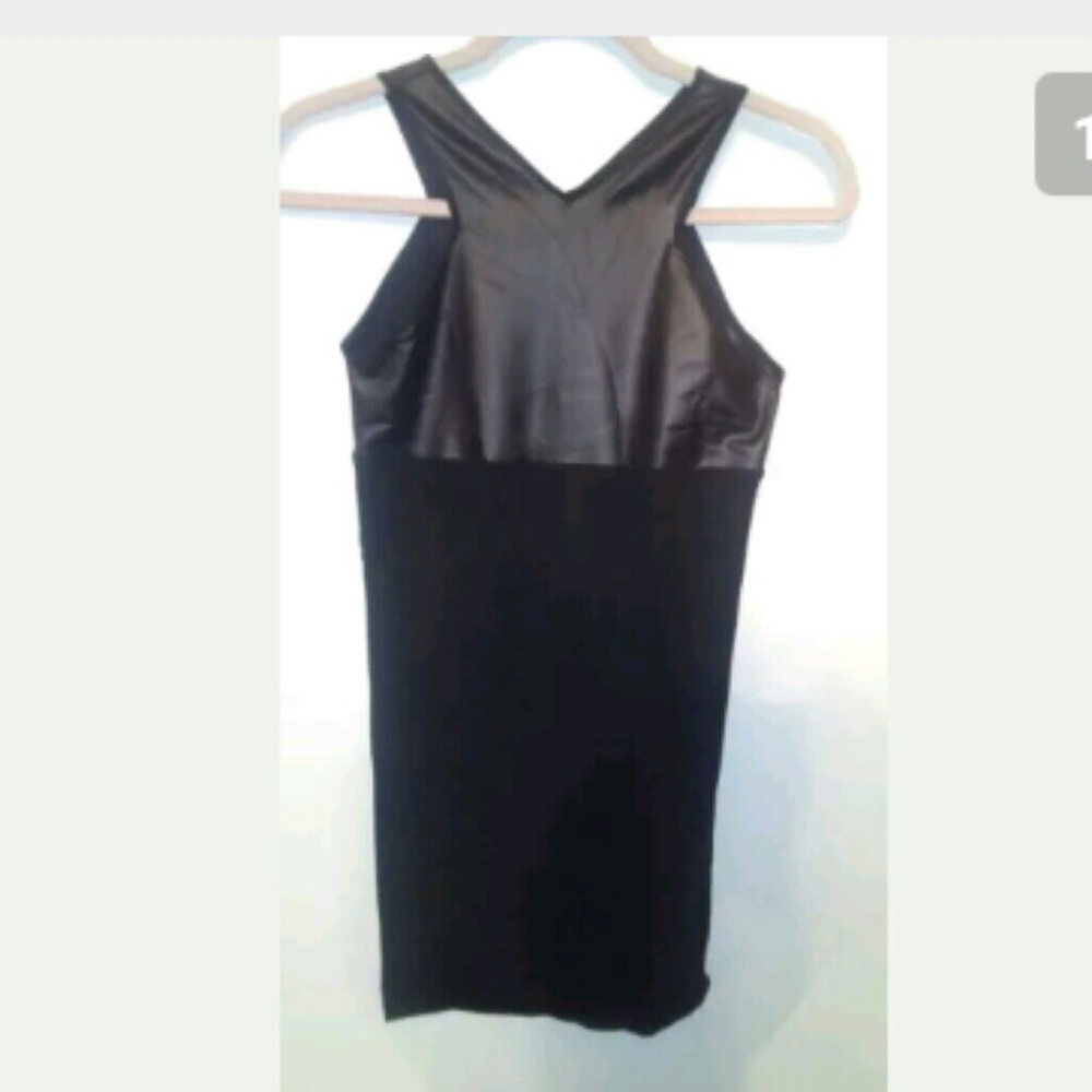 Bebe body con little black dress large medi large