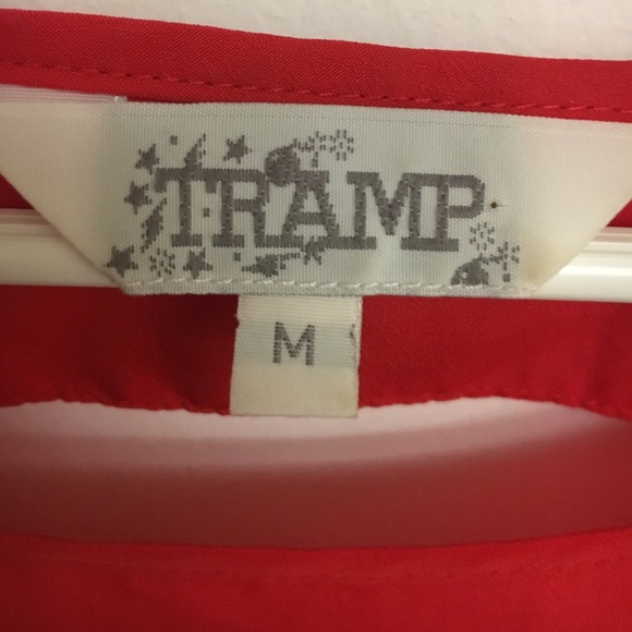 Classic red top - Picture 3 of 3