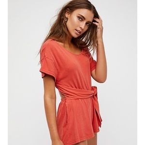 Never worn with tags FREE PEOPLE romper!!!