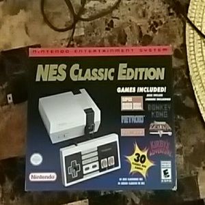 NES Classic with extra controller