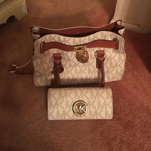 Michael Kors Hamilton purse