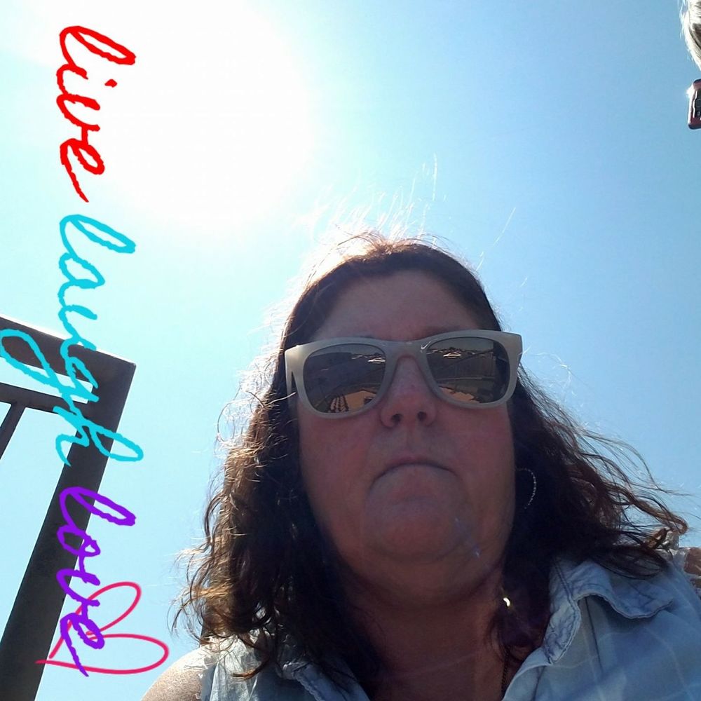 Meet your Posher, Nita