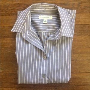 Banana Republic Non-Iron Fitted Button Up