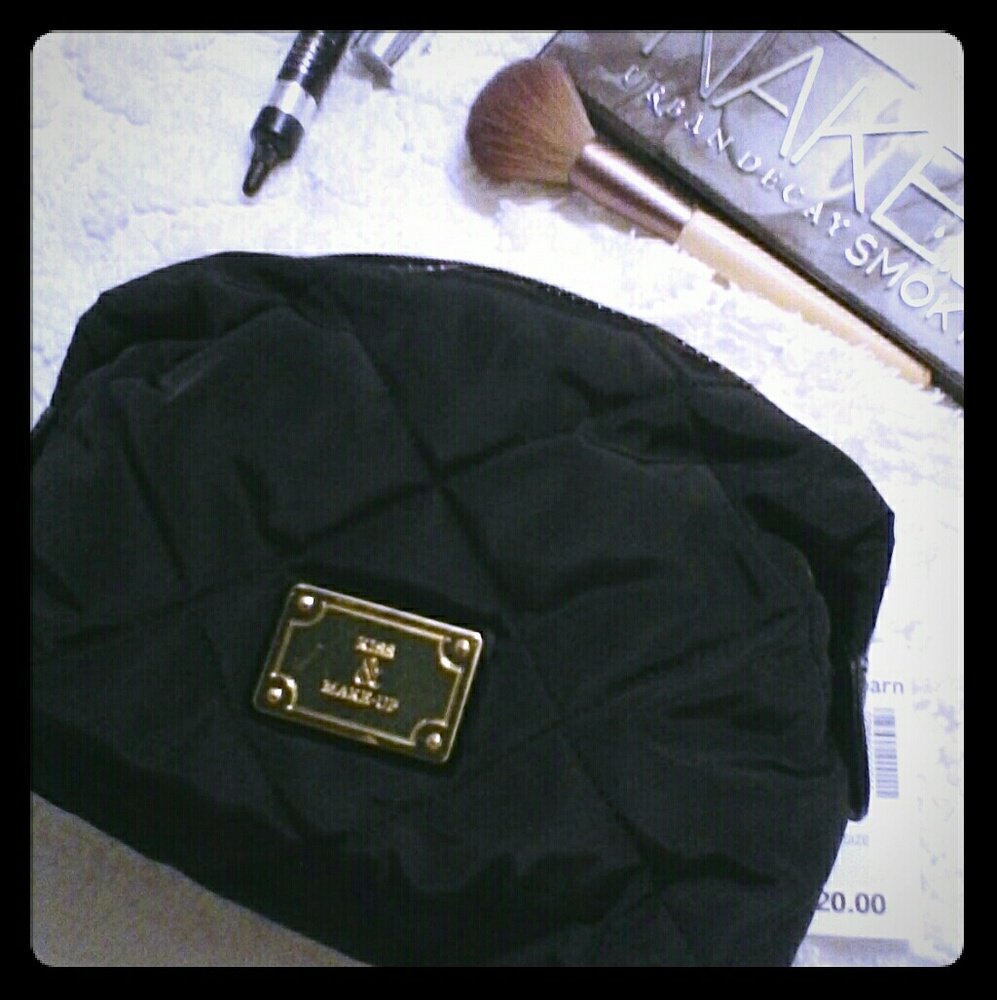 Kiss and make-up cosmetic bag.