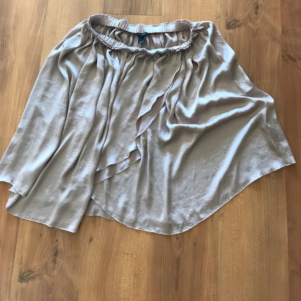 Size 6 blush Club Monaco skirt