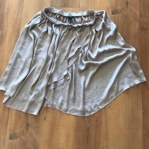 Size 6 blush Club Monaco skirt