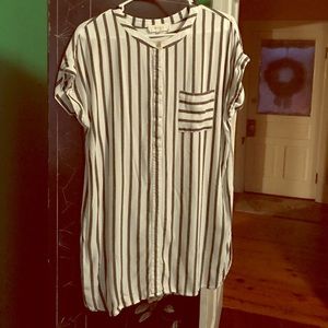 Two by Vince Camuto striped tunic