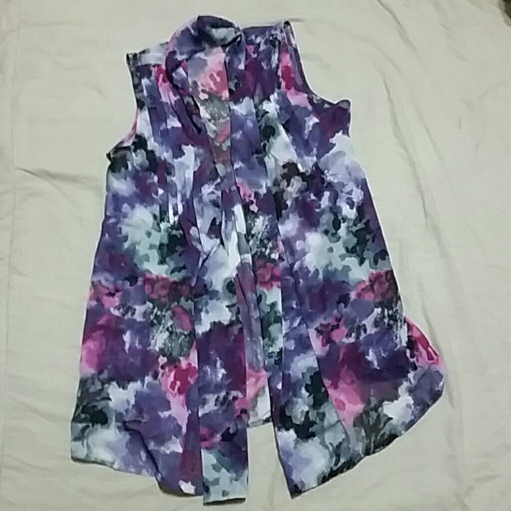 Light and Airy Floral Sleeveless Overlay