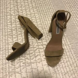 Steve Madden Carrson Sandal