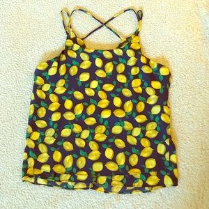 Super cute lemons tank 🍋