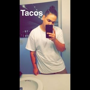 Meet your Posher, Niko