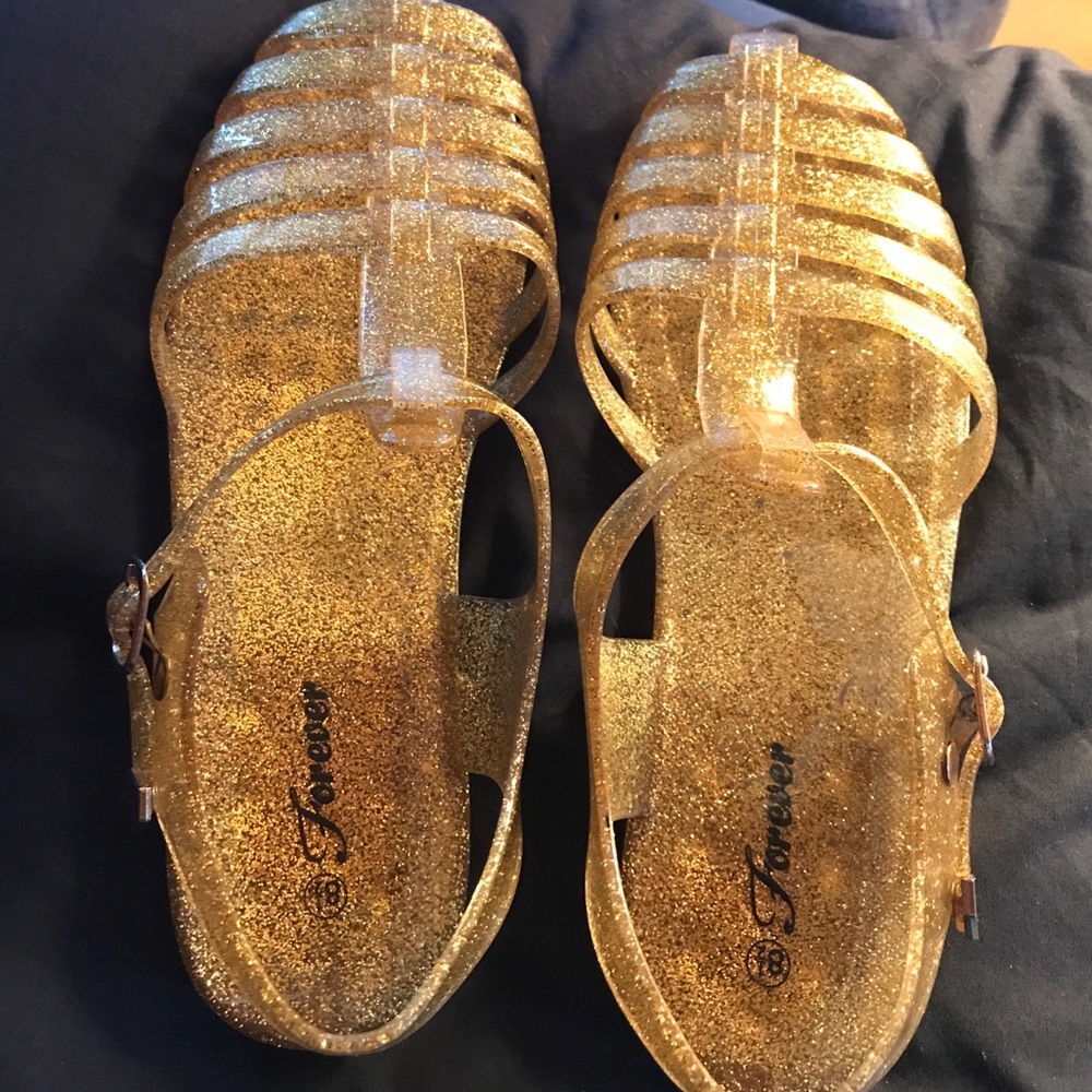 Gold Jelly Shoes!!