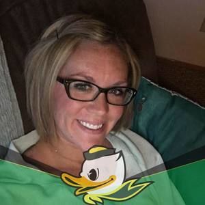 Meet your Posher, Stefanie