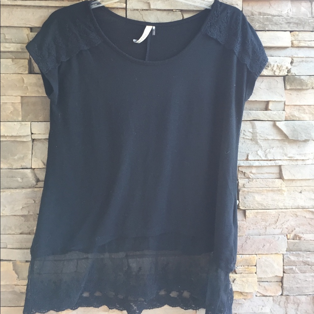 Black lace detail tee