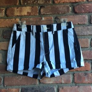 AE Black and White Striped Hi-Rise Shortie Stretch
