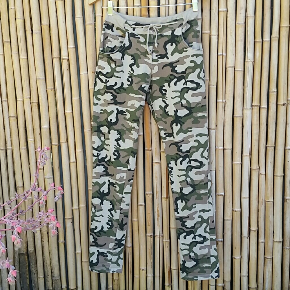 BRAND NEW SEDUZIONE Fleece Lined Camouflage 5 Pocket Fleece Lounge Sweat Pant OS - Picture 2 of 8