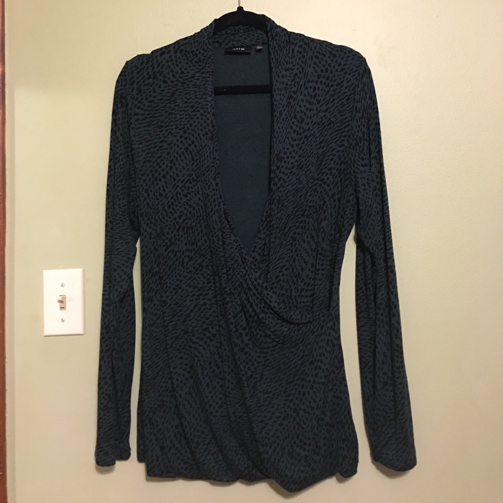 Cross front shirt!