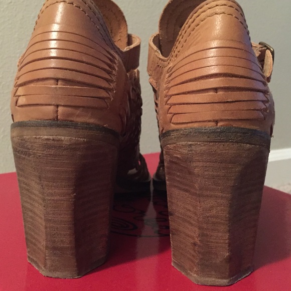 Naughty Monkey Killion Tan Open Toe Bootie w/ Box - Picture 6 of 8