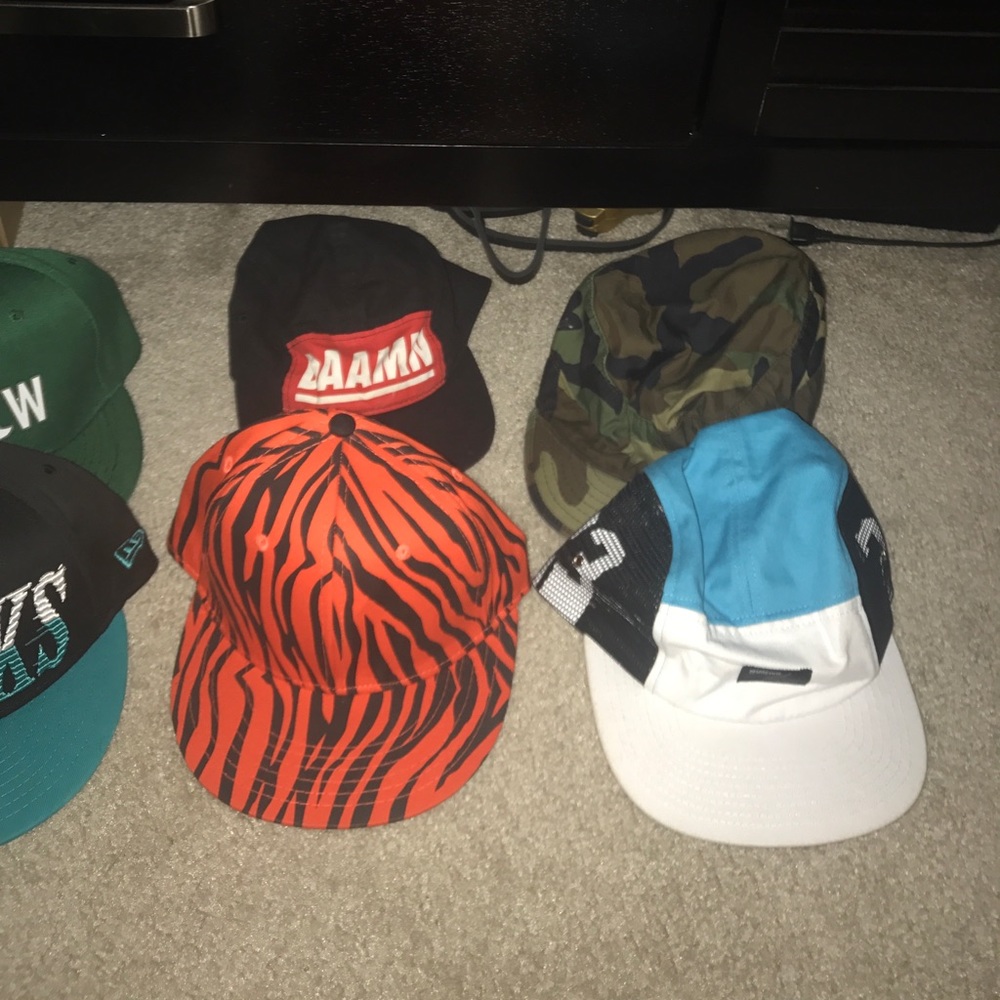 Snap backs