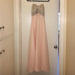 Elegant Blush Pink Strapless Dress