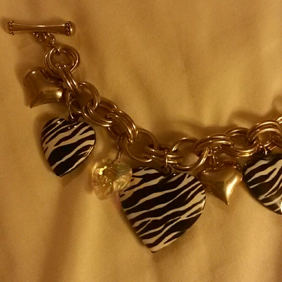 Authentic Betsey Johnson Charm Bracelet - Picture 3 of 4