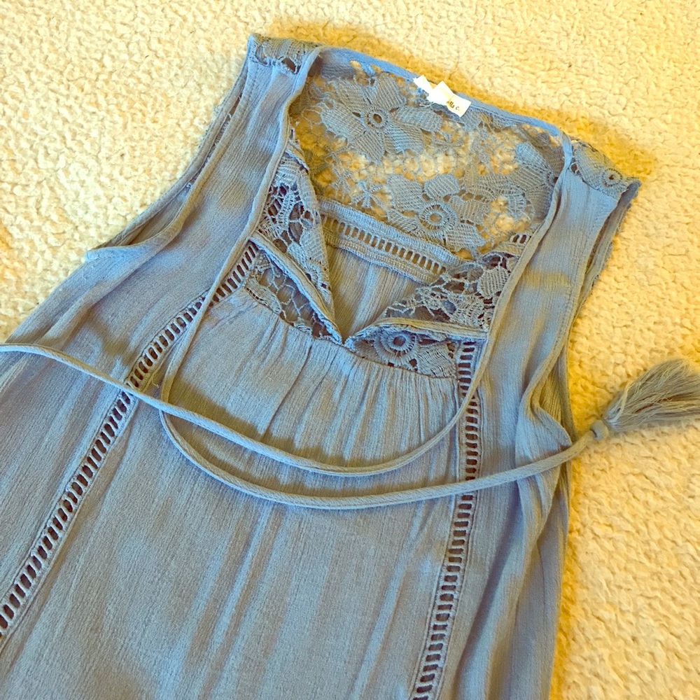 Jella C sleeveless top