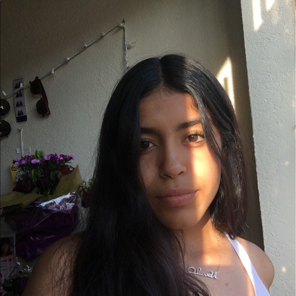 Meet your Posher, Marissa - Picture 1 of 1