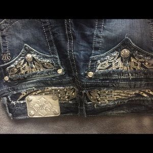 Miss me capris size 29