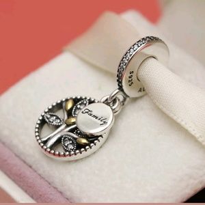 Pandora Family Tree Heritage Charm