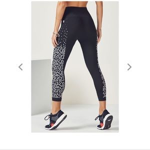 Fabletics Renee Seamless Capri Tight