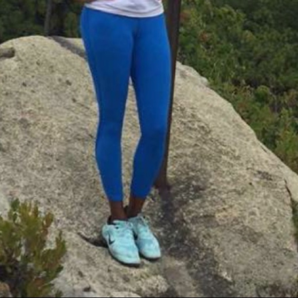 Lululemon yoga pants