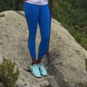 Lululemon yoga pants