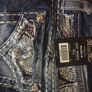 Miss me shorts size 27 brand new with tags