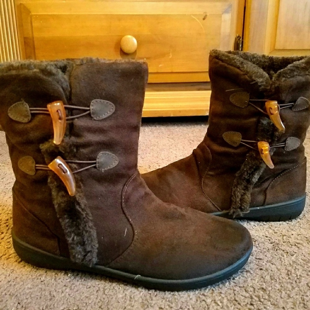 SagHarbor Brushed Suede Ankle Boot