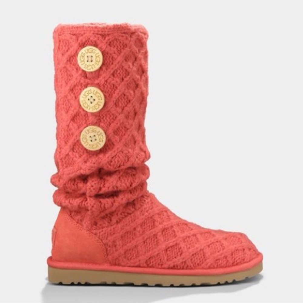 *AUTHENTIC UGGS* never worn coral cardy knit uggs