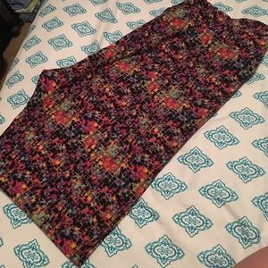 EUC, worn once. LuLaRoe TC leggings!