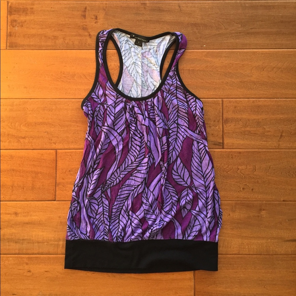 leaf print top