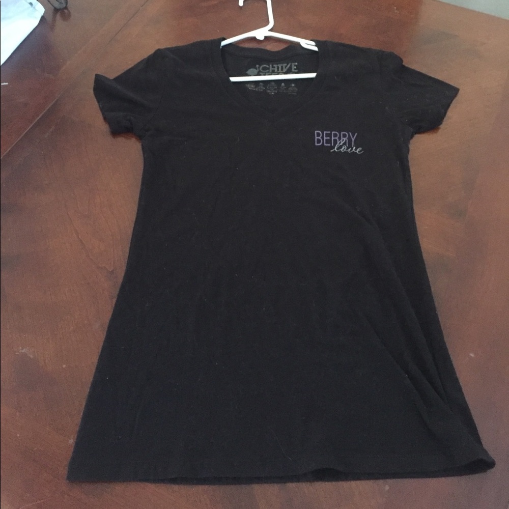 Chive Tshirt. Berry Love