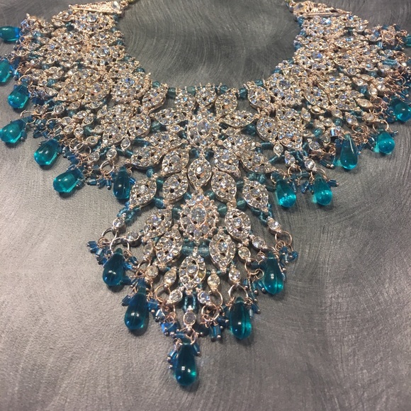 Necklace - Picture 1 of 3
