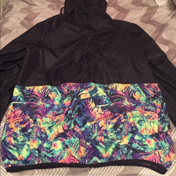 NWOT VS Pink Anorak/Windbreaker - Picture 6 of 6